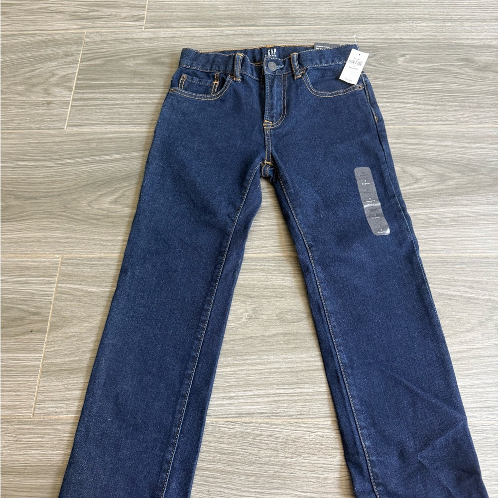 New with tags - boys GAP Kids Dark Blue Jeans - size 7